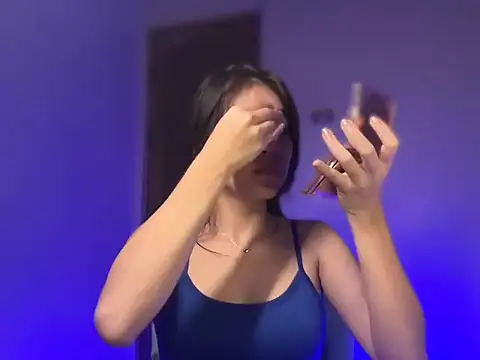 Snapshot of lovely_amara19 chatting on 03/20/26, 09:47 lovely amara19 online show from 03/20/26, 09:47