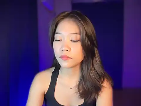 Snapshot of lovely_amara19 chatting on 04/16/26, 09:32 lovely amara19 online show from 04/16/26, 09:32