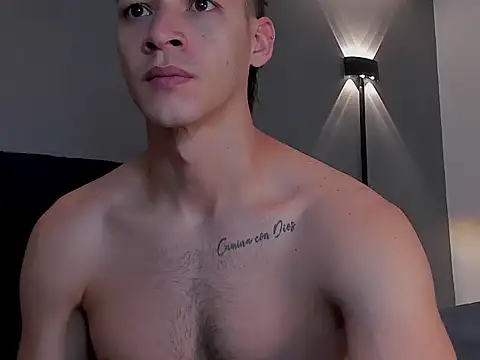 Snapshot of DrakeCarter chatting on 02/05/26, 03:05 DrakeCarter online show from 02/05/26, 03:05