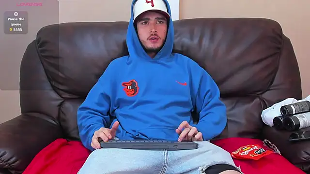 Salvattore Muller online show from 03/26/26, 12:39