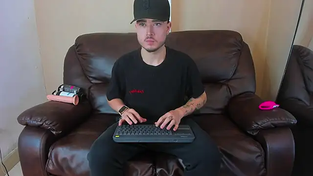 Salvattore Muller online show from 04/13/26, 10:26