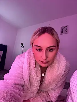 Scarletbx online show from 01/14/26, 03:01