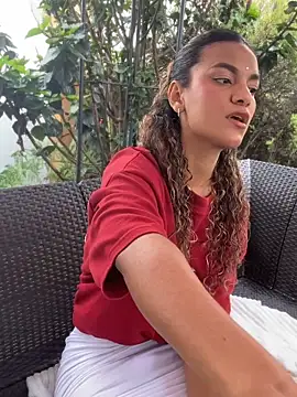 Snapshot of AngelPinkk_ chatting on 03/26/26, 08:36 AngelPinkk online show from 03/26/26, 08:36