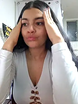 Snapshot of Scarlett_Hot69 chatting on 07/07/26, 07:56 Scarlett Hot69 online show from 07/07/26, 07:56