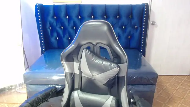 Snapshot of Candy_Rose_v chatting on 02/23/26, 01:08 Candy Rose v online show from 02/23/26, 01:08