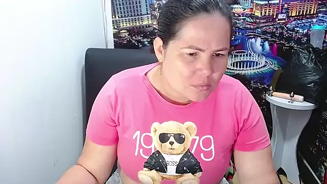 Snapshot of tila_nastyy chatting on 04/24/26, 12:46 tila nastyy online show from 04/24/26, 12:46