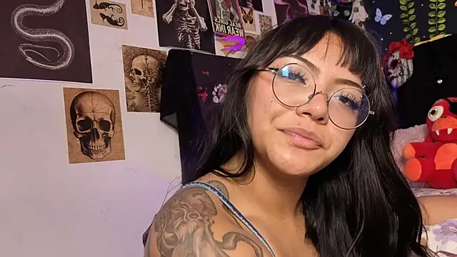 Snapshot of victoriia_thompson chatting on 03/28/26, 09:14 victoriia thompson online show from 03/28/26, 09:14