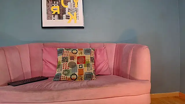 Snapshot of Vans_Ross chatting on 02/09/26, 07:18 Vans Ross online show from 02/09/26, 07:18