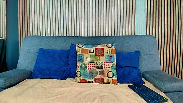 Snapshot of Vans_Ross chatting on 02/28/26, 07:15 Vans Ross online show from 02/28/26, 07:15