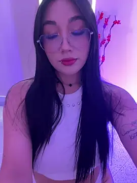 Snapshot of Your_Enyel chatting on 02/19/26, 01:56 Your Enyel online show from 02/19/26, 01:56