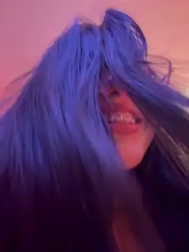 Snapshot of Your_Enyel chatting on 04/11/26, 07:45 Your Enyel online show from 04/11/26, 07:45