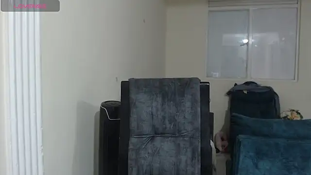 mia girl07 online show from 04/15/26, 09:04