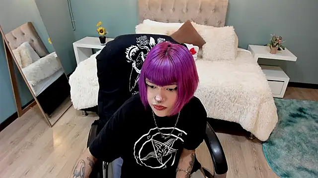 Bela Craxkerr online show from 02/18/26, 12:56