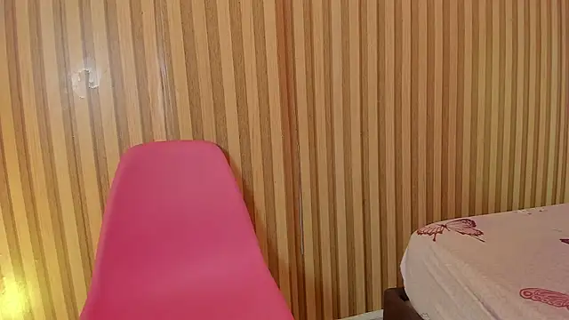 Snapshot of sweet__luna__ chatting on 04/10/26, 11:04 sweet luna online show from 04/10/26, 11:04