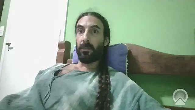 Snapshot of aircum99 chatting on 03/05/26, 03:35 aircum99 online show from 03/05/26, 03:35