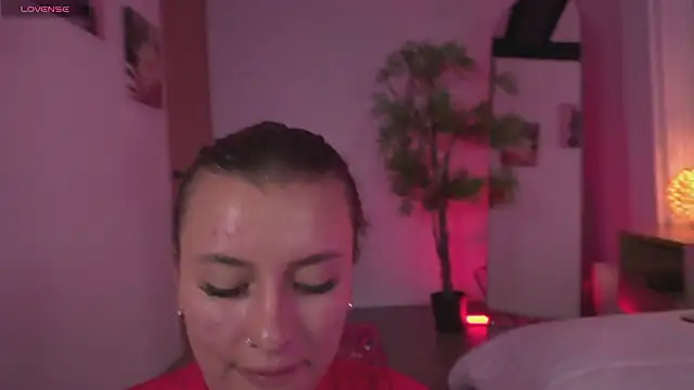 Snapshot of Dailyn__1 chatting on 02/19/26, 08:05 Dailyn 1 online show from 02/19/26, 08:05