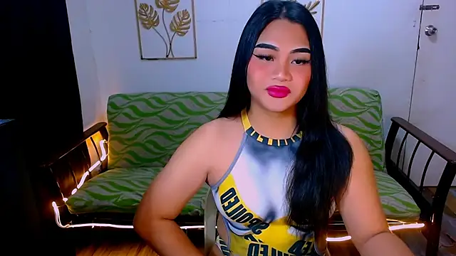 LovelyCock4Play online show from 04/19/26, 09:52