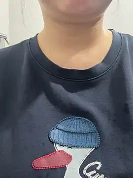 Donna9696 online show from 04/05/26, 03:04