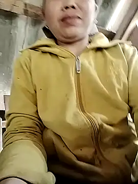 Snapshot of Sam-cute chatting on 04/02/26, 05:38 Sam-cute online show from 04/02/26, 05:38