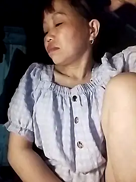 Snapshot of Sam-cute chatting on 04/06/26, 10:44 Sam-cute online show from 04/06/26, 10:44