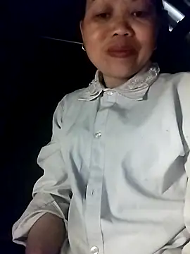 Snapshot of Sam-cute chatting on 04/16/26, 11:40 Sam-cute online show from 04/16/26, 11:40