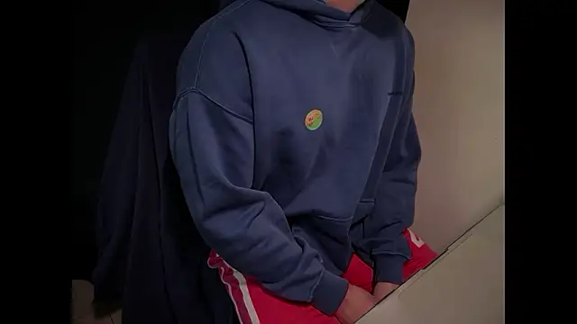 Snapshot of hao105 chatting on 02/11/26, 02:44 hao105 online show from 02/11/26, 02:44