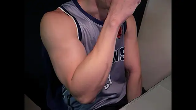 Snapshot of hao105 chatting on 02/13/26, 03:08 hao105 online show from 02/13/26, 03:08