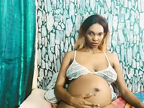 Snapshot of Caramelminxxx1 chatting on 02/03/26, 06:40 Caramelminxxx1 online show from 02/03/26, 06:40