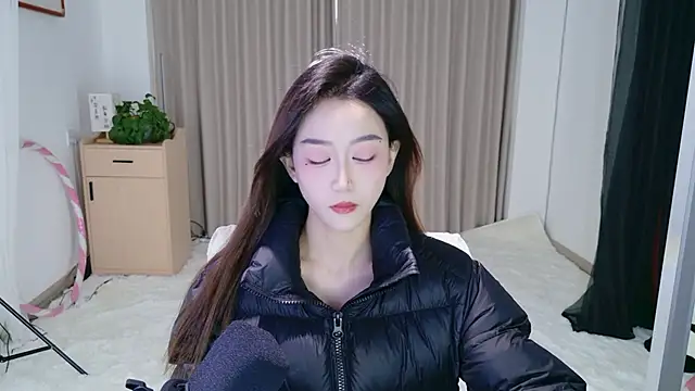 Dancing-Coco12 online show from 02/04/26, 03:56