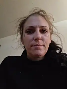 Snapshot of LadySn0w26 chatting on 03/02/26, 04:58 LadySn0w26 online show from 03/02/26, 04:58