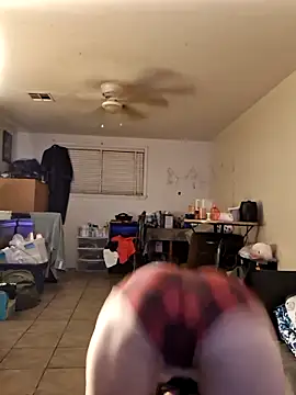 LadySn0w26 online show from 03/06/26, 04:09