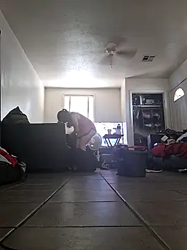 LadySn0w26 online show from 03/09/26, 03:16