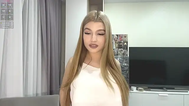 Snapshot of VeoraMuse chatting on 02/24/26, 04:05 VeoraMuse online show from 02/24/26, 04:05