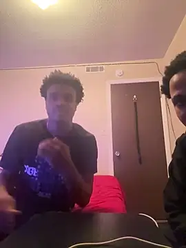 Snapshot of Bigdicktrick227 chatting on 01/18/26, 12:14 Bigdicktrick227 online show from 01/18/26, 12:14