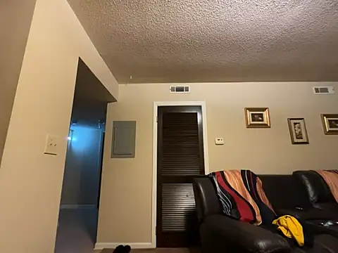 Snapshot of Bigdicktrick227 chatting on 02/23/26, 08:33 Bigdicktrick227 online show from 02/23/26, 08:33