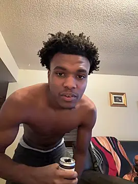 Snapshot of Bigdicktrick227 chatting on 03/02/26, 10:16 Bigdicktrick227 online show from 03/02/26, 10:16