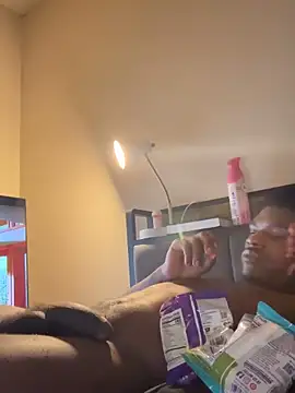 Snapshot of Bigdicktrick227 chatting on 03/29/26, 12:16 Bigdicktrick227 online show from 03/29/26, 12:16