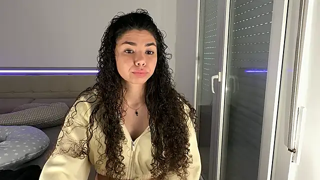 Snapshot of ladymelon chatting on 03/19/26, 09:02 ladymelon online show from 03/19/26, 09:02