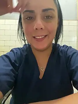 anita1825 online show from 04/15/26, 01:40