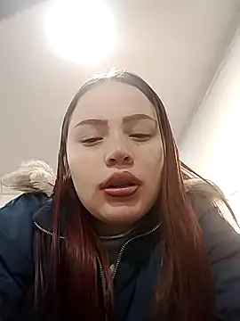 Crystaa12 online show from 02/17/26, 12:01