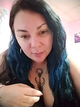 Snapshot of candydust chatting on 04/15/26, 01:12 candydust online show from 04/15/26, 01:12
