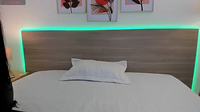  Caamilaa  online show from 02/24/26, 06:06