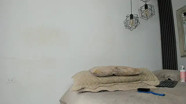 Snapshot of sofia_laverde chatting on 03/15/26, 07:09 sofia laverde online show from 03/15/26, 07:09