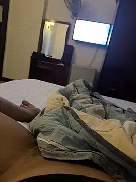 Snapshot of juunniiee chatting on 02/04/26, 02:12 juunniiee online show from 02/04/26, 02:12