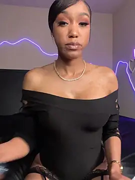 Snapshot of MsChanelCarter chatting on 03/18/26, 10:40 MsChanelCarter online show from 03/18/26, 10:40