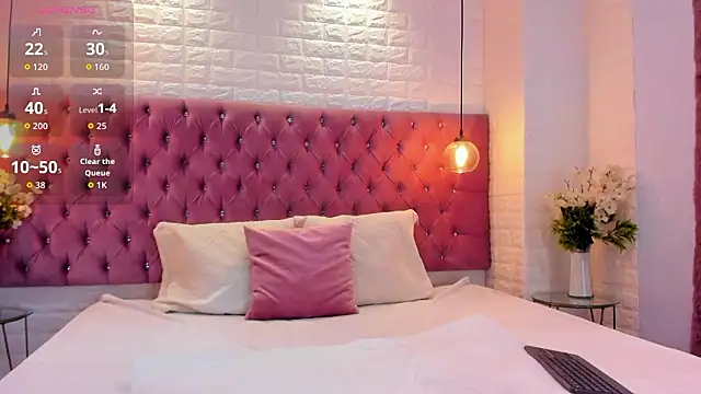 Snapshot of nela_moretti chatting on 03/28/26, 03:33 nela moretti online show from 03/28/26, 03:33