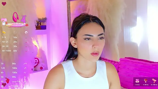 Snapshot of Aliison1_ chatting on 04/21/26, 12:56 Aliison1 online show from 04/21/26, 12:56