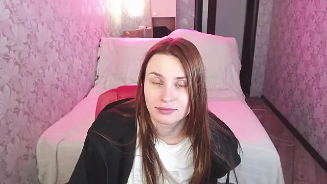 Snapshot of girl_from_hardfuckland chatting on 04/23/26, 11:31 girl from hardfuckland online show from 04/23/26, 11:31