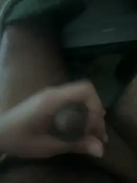 Snapshot of ESMErCan96- chatting on 04/12/26, 09:20 ESMErCan96- online show from 04/12/26, 09:20