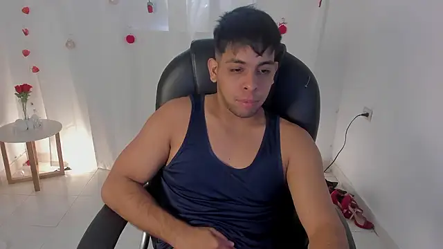 Snapshot of shooting_wilson chatting on 02/18/26, 06:37 shooting wilson online show from 02/18/26, 06:37